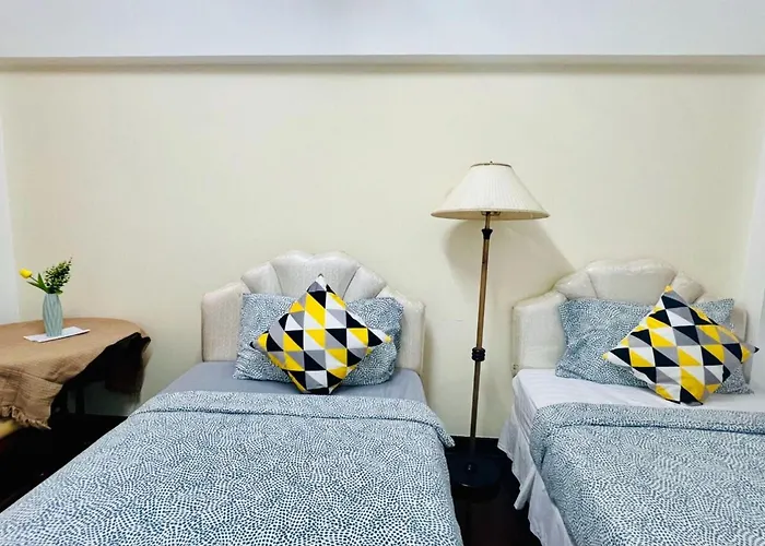 Reehouse@soi Cowboy/asoke Bts 3* Бангкок