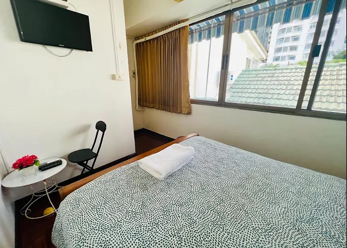 Reehouse@soi Cowboy/asoke Bts Гостевой дом Бангкок