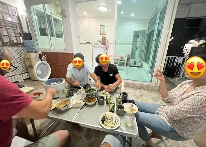 Reehouse@soi Cowboy/asoke Bts Бангкок